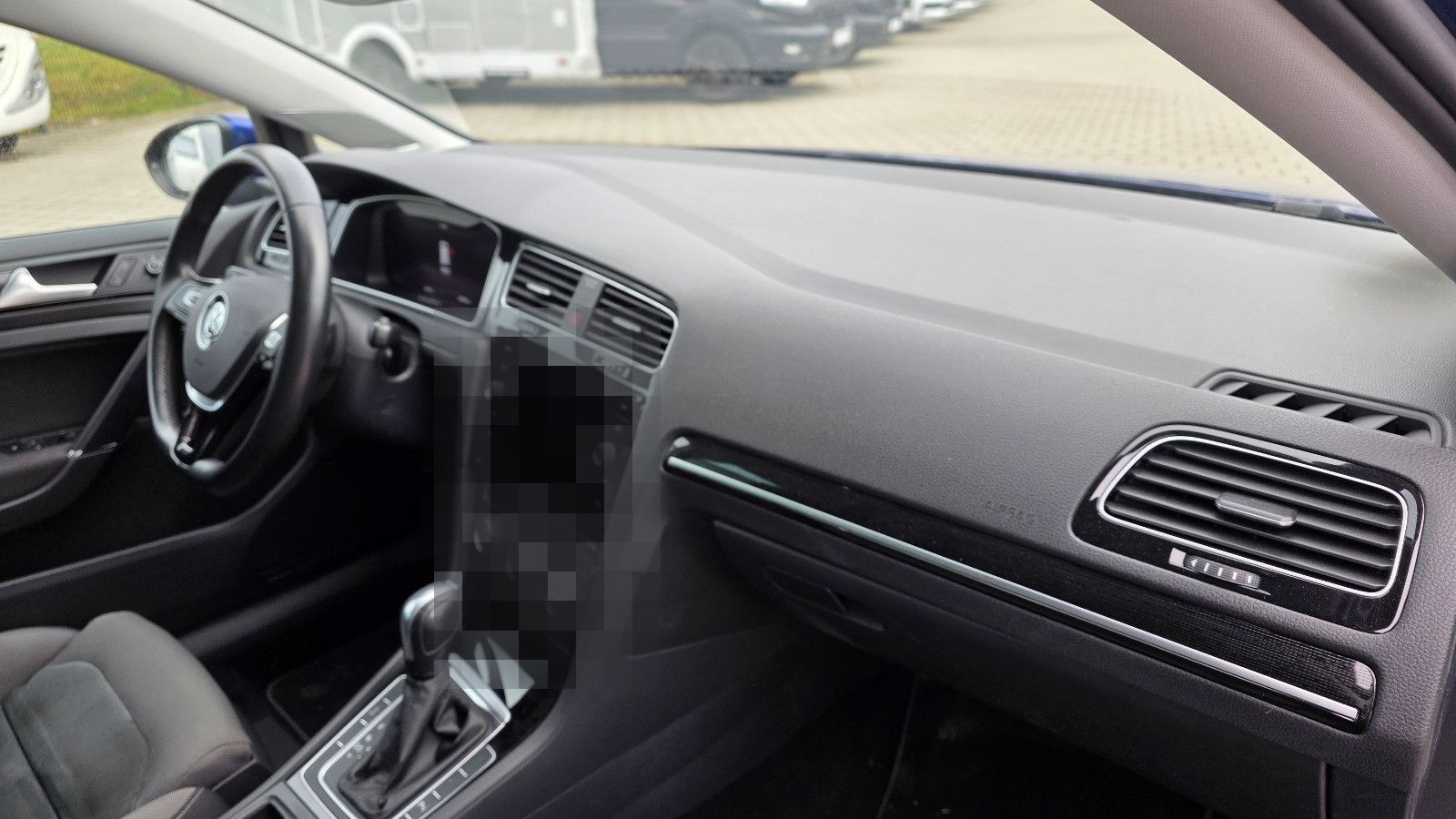 Volkswagen Golf VII Variant R-Line*ACC*RFK*AHK*SHZ*Navi*18" foto 11