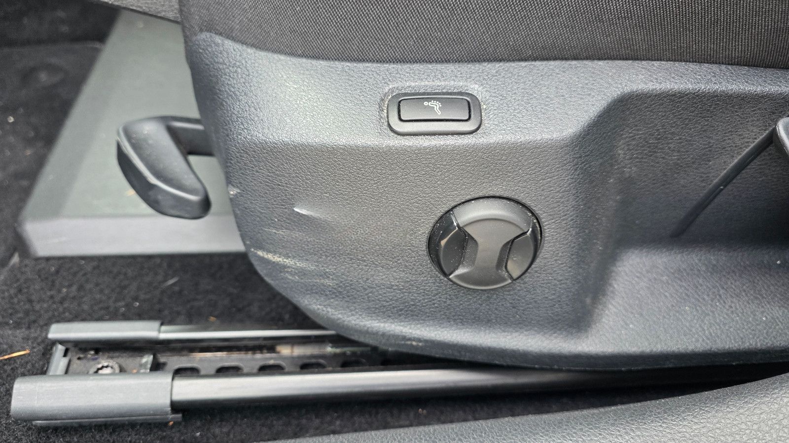 Volkswagen Golf VII Variant R-Line*ACC*RFK*AHK*SHZ*Navi*18" foto 24