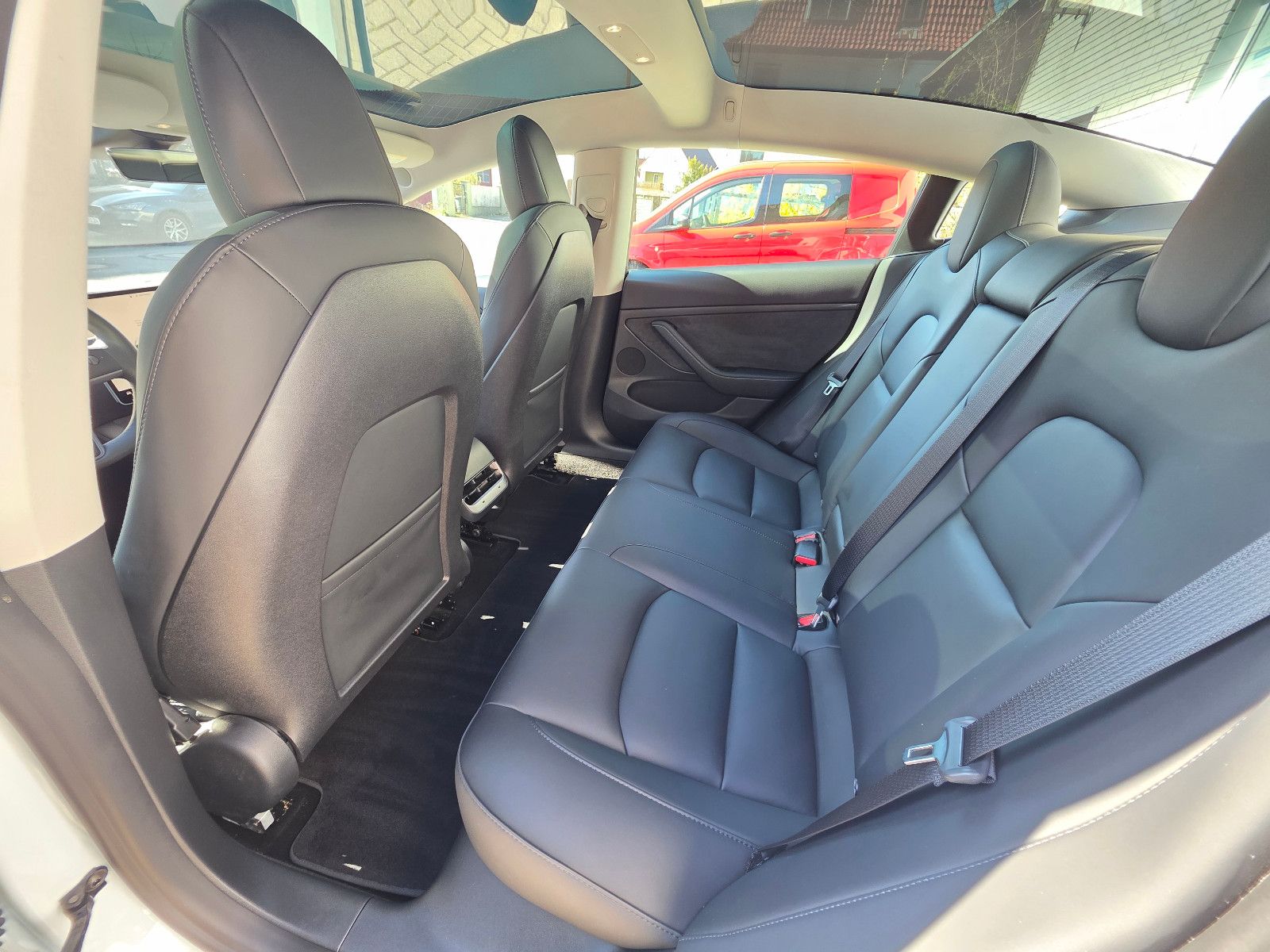 Tesla Model 3 RWD Ryzen! LFP! SoH 94,3% 1.HAND! Netto foto 13