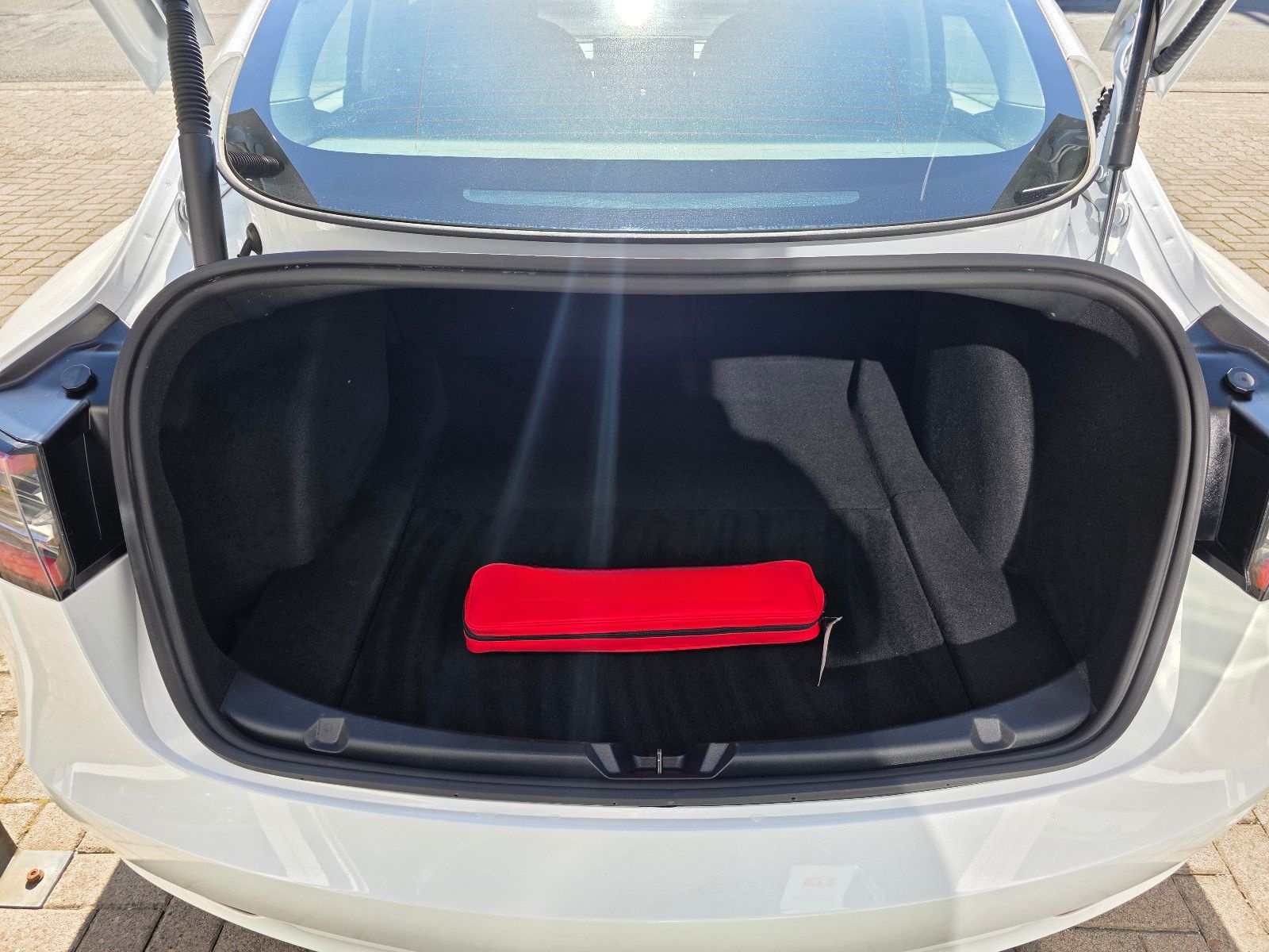 Tesla Model 3 RWD Ryzen! LFP! SoH 94,3% 1.HAND! Netto foto 16