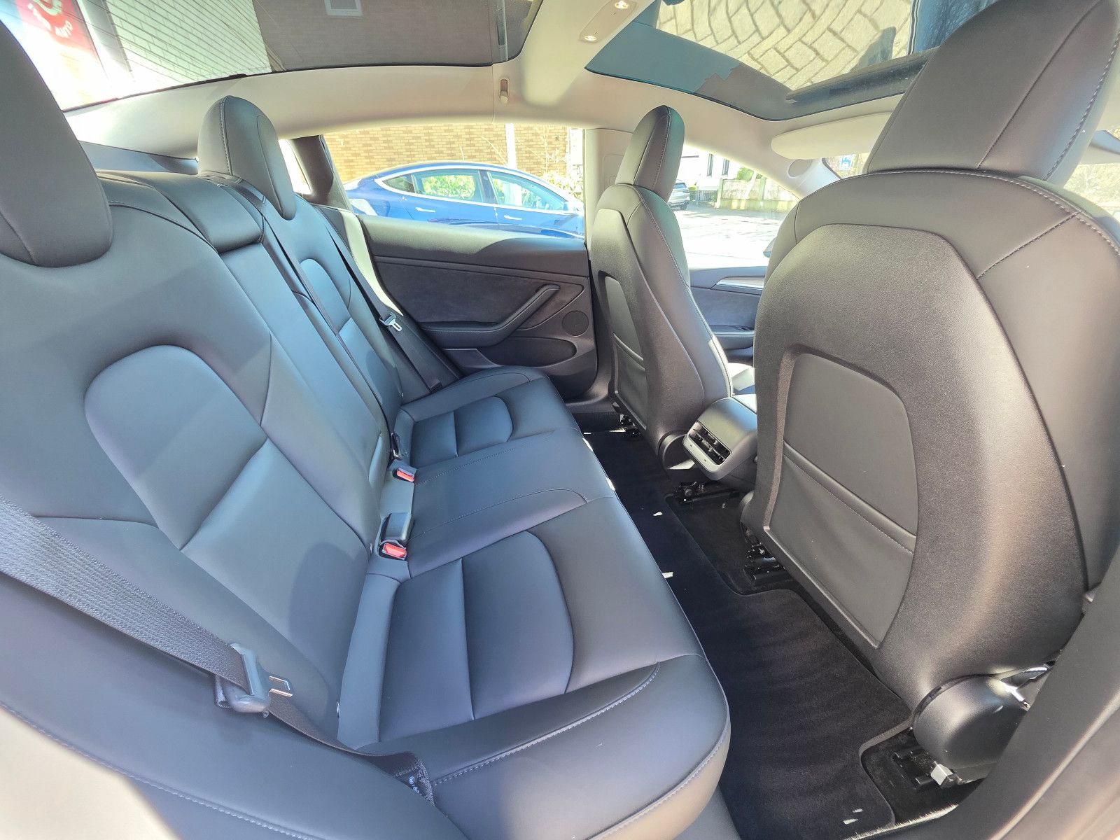 Tesla Model 3 RWD Ryzen! LFP! SoH 94,3% 1.HAND! Netto foto 17