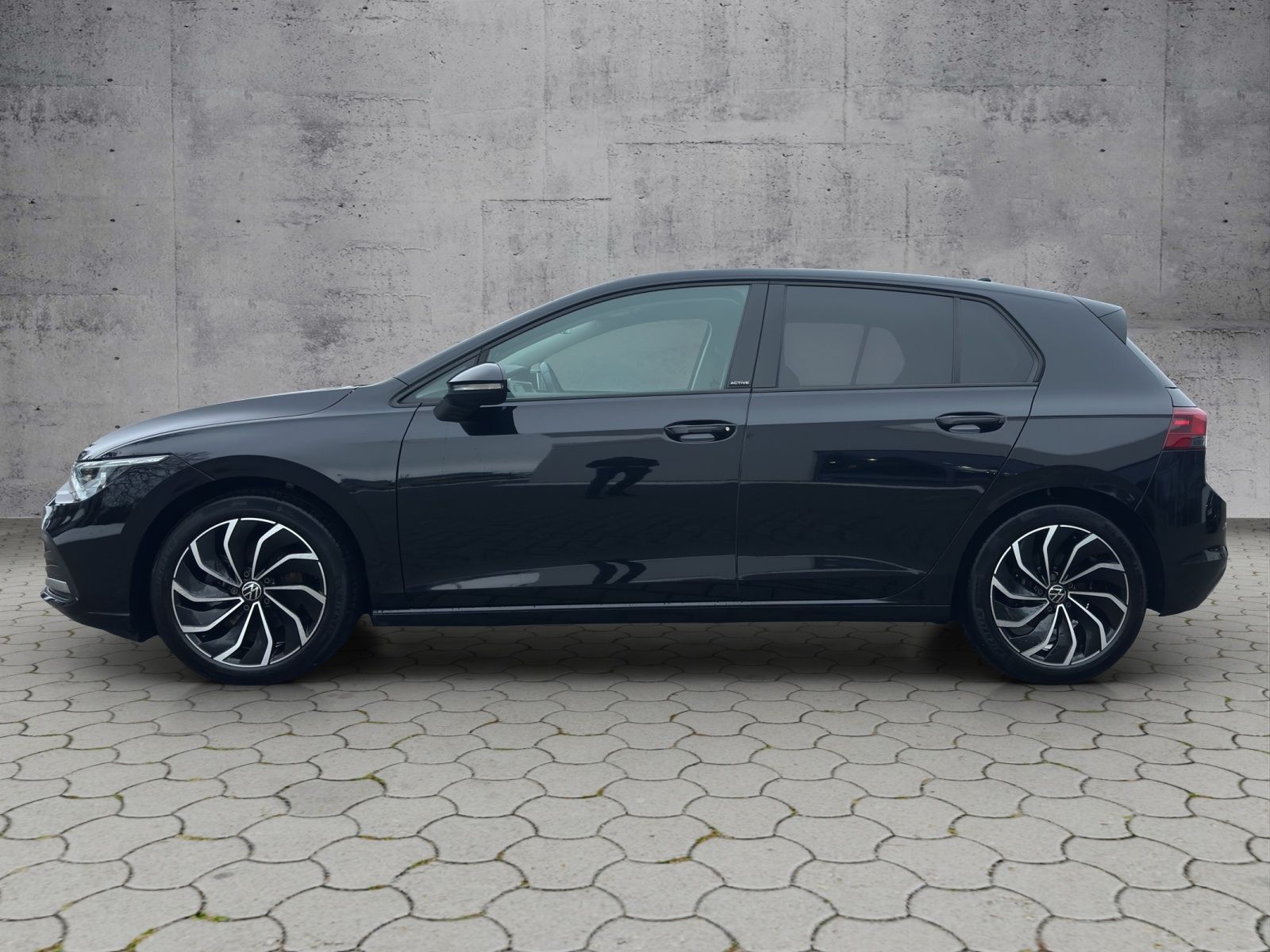 Volkswagen Golf VIII Active 1.5 TSI AHK/LED+/RFK/SHZ/DAB+ foto 2