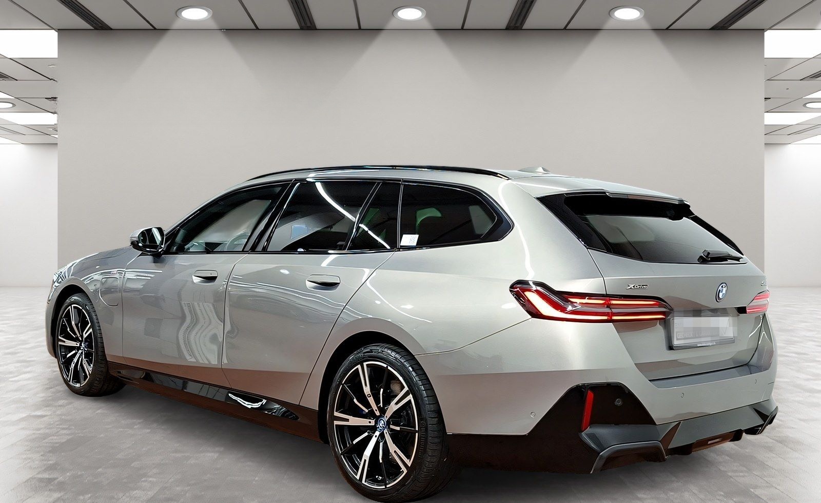 BMW 550e xDrive Touring M Sport AHK LiveCockpitProf foto 2