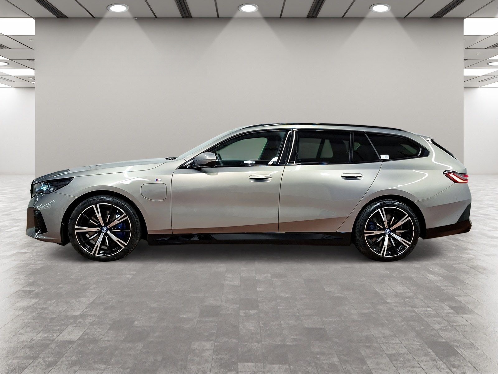 BMW 550e xDrive Touring M Sport AHK LiveCockpitProf foto 3