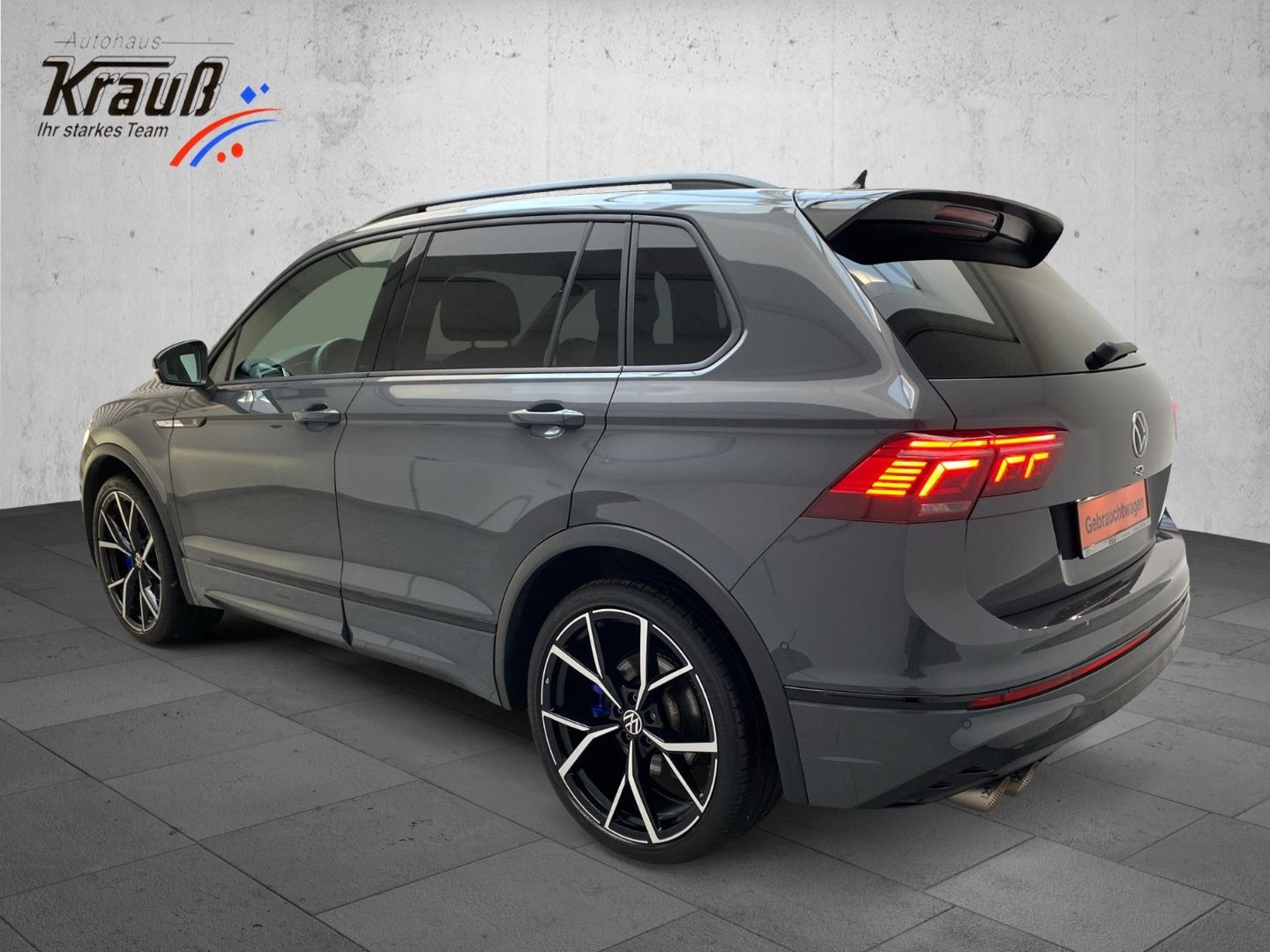 Volkswagen Tiguan R 2.0TSI 4Motion Akrapovic AHK Pano Leder foto 4