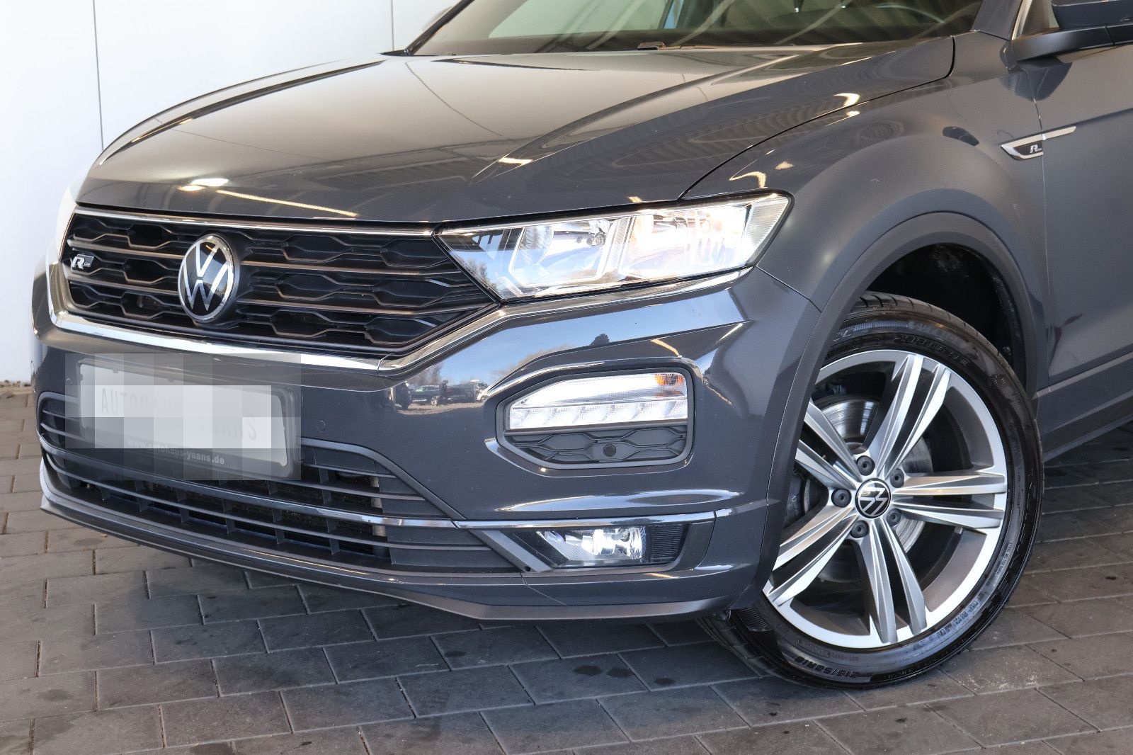 Volkswagen T-Roc 2.0 TDI R-Line NAVI+FRONT+LANE+PDC+18" foto 7