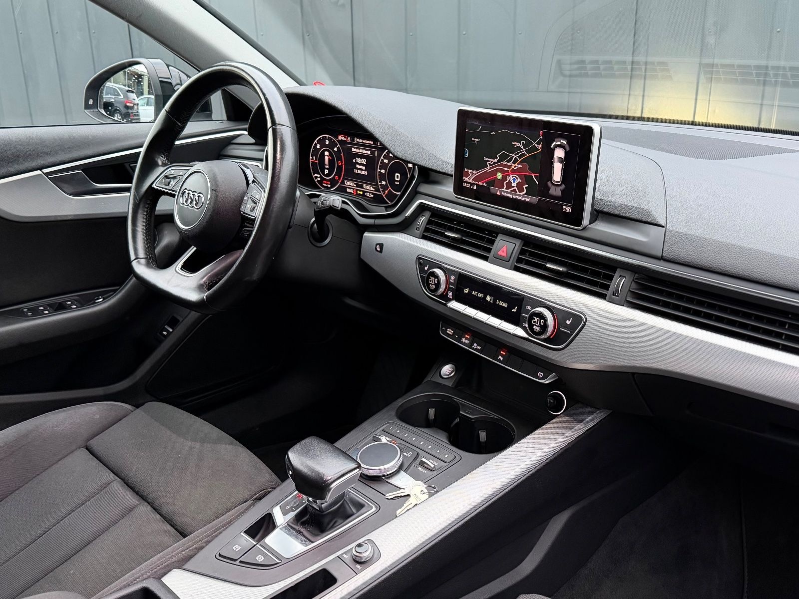 Audi A4 2.0 TDI S-LINE MATRIX,VIRTUAL,AHK,TMPMT,KLIMA foto 12