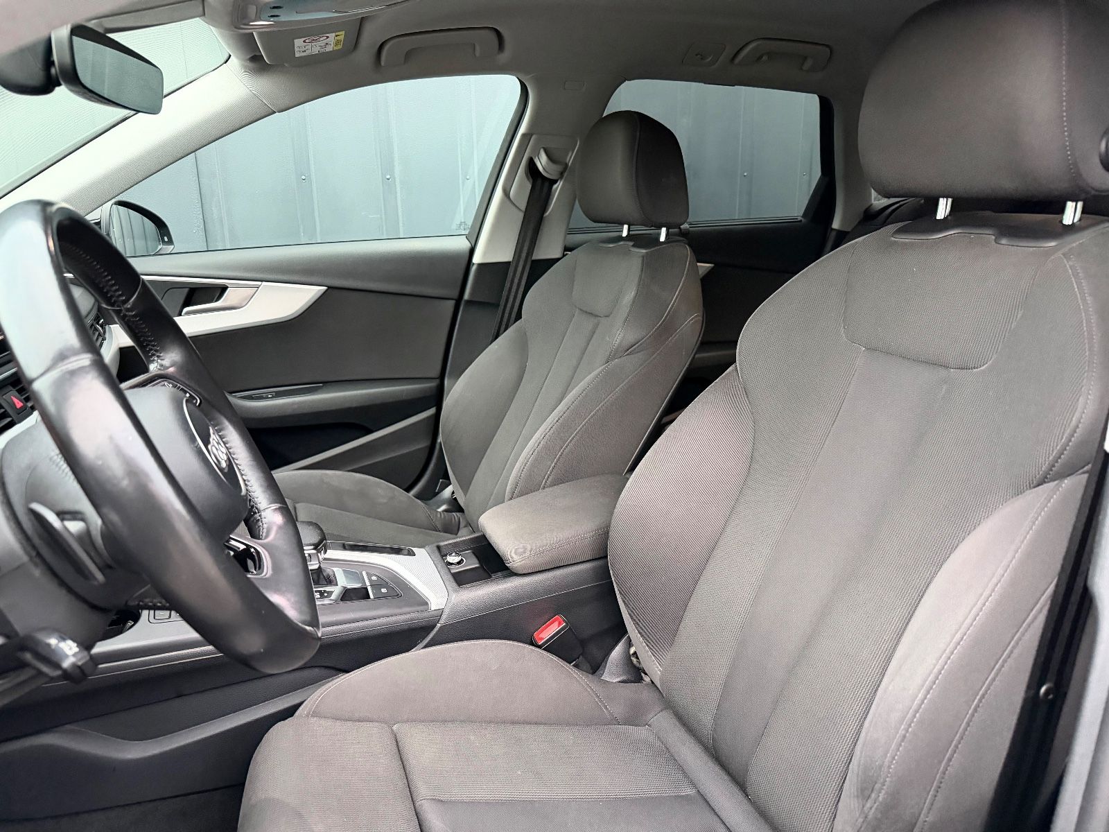 Audi A4 2.0 TDI S-LINE MATRIX,VIRTUAL,AHK,TMPMT,KLIMA foto 13