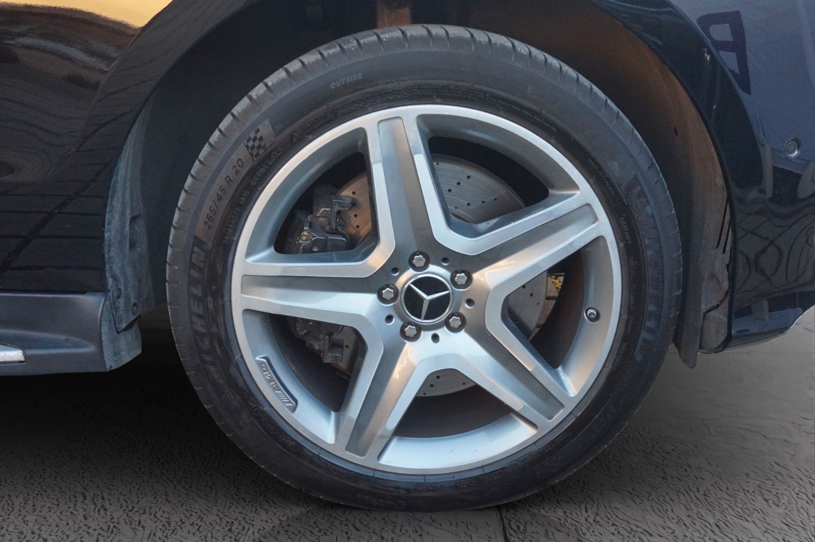 Mercedes-Benz GLE 500 4M*AMG-Line Ext&Int~Pano~B&O~Fond Ent. foto 11