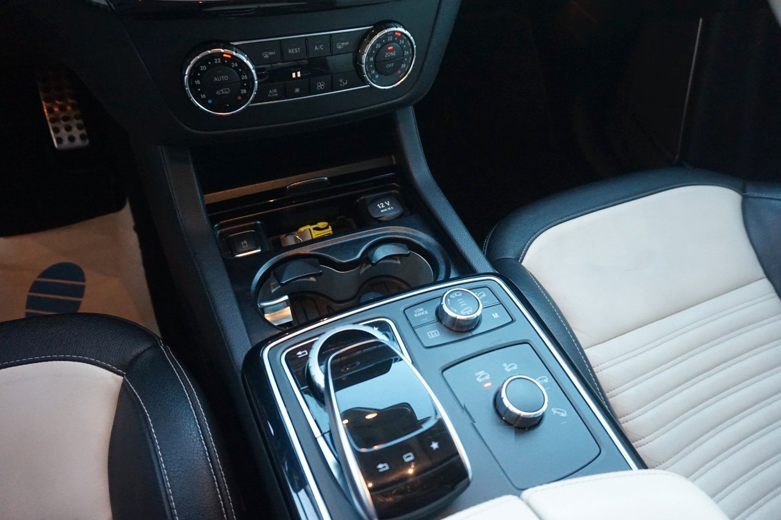 Mercedes-Benz GLE 500 4M*AMG-Line Ext&Int~Pano~B&O~Fond Ent. foto 18