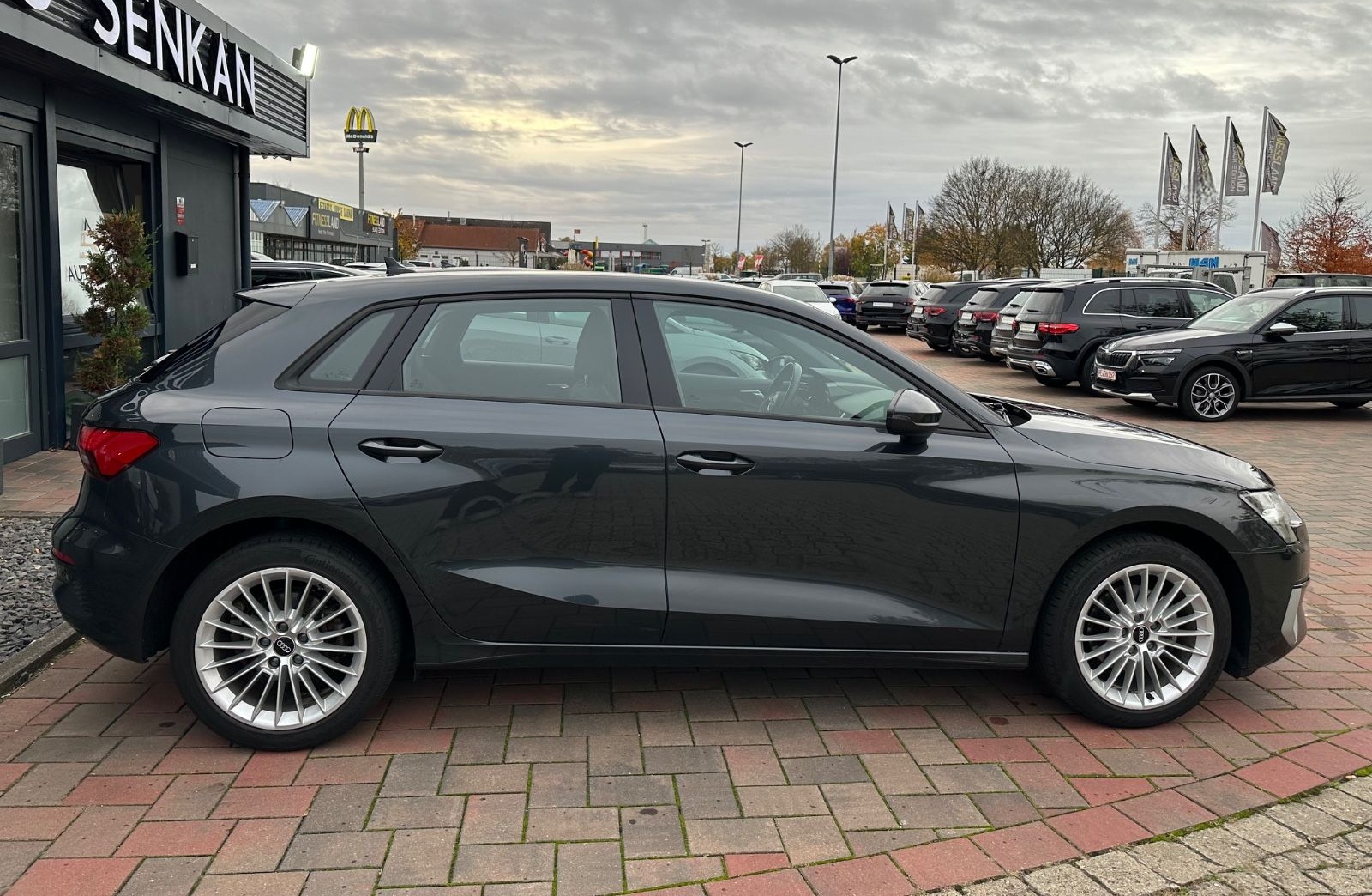 Audi A3 35 TFSI Sportback*ACC*NAVI*VIRTUAL*LED* foto 8