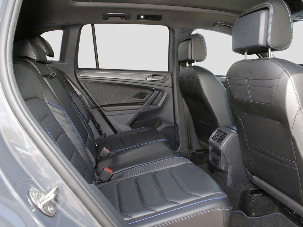 Volkswagen Tiguan 2.0 TSI DSG R 4Motion Black Style 20" LM  foto 11