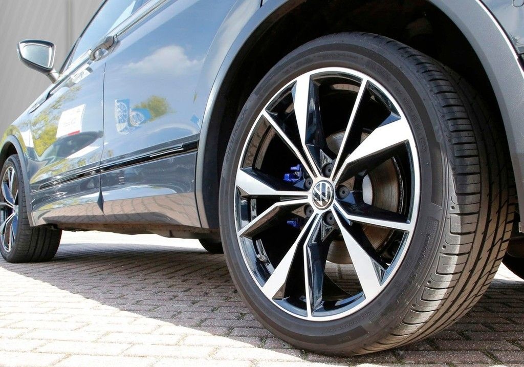Volkswagen Tiguan 2.0 TSI DSG R 4Motion Black Style 20" LM  foto 5