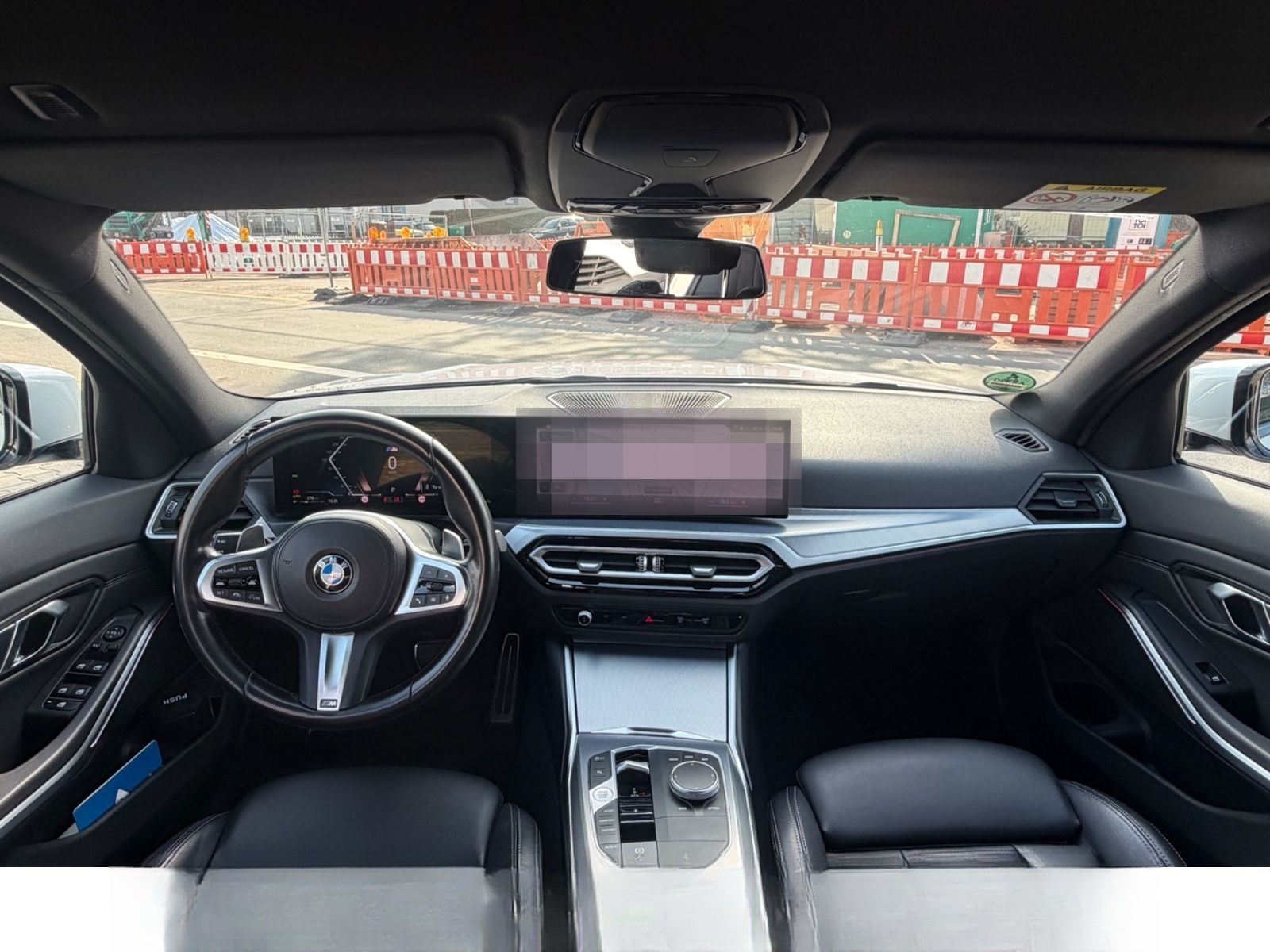 BMW 320d M Sportpaket Auto. Limo*CURVED*LED*KAMERA* foto 13