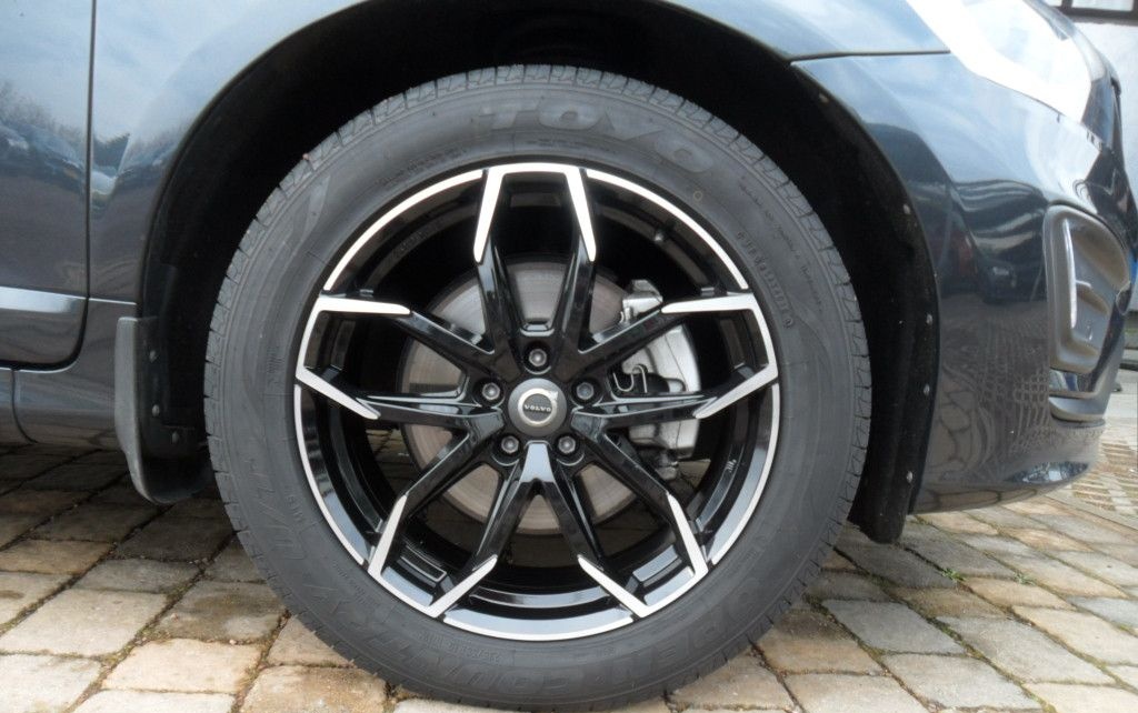 Volvo XC60 Summum AWD R Design foto 8