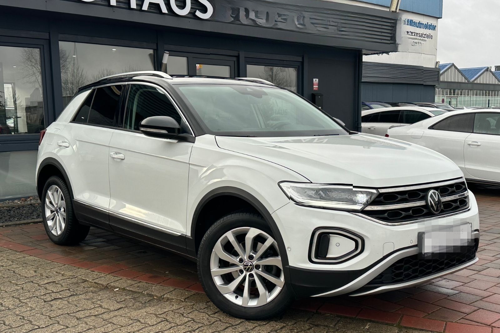 Volkswagen T-Roc 1.5 TSI Style*ACC*LED*AHK*PDC*SHZ* foto 8