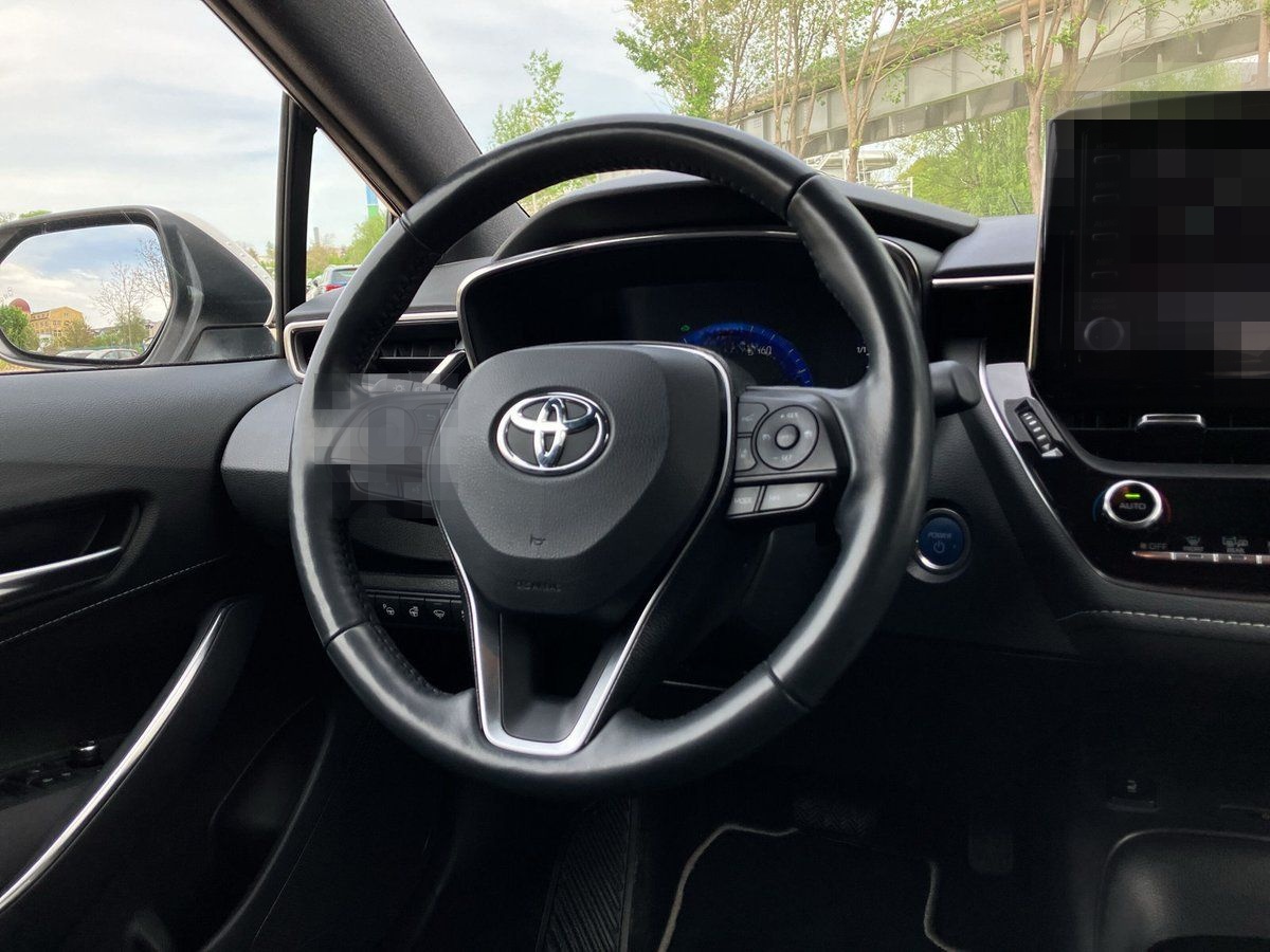 Toyota Corolla TOURING SPORTS 2.0 HYBRID KAMERA+SHZ+LED foto 15
