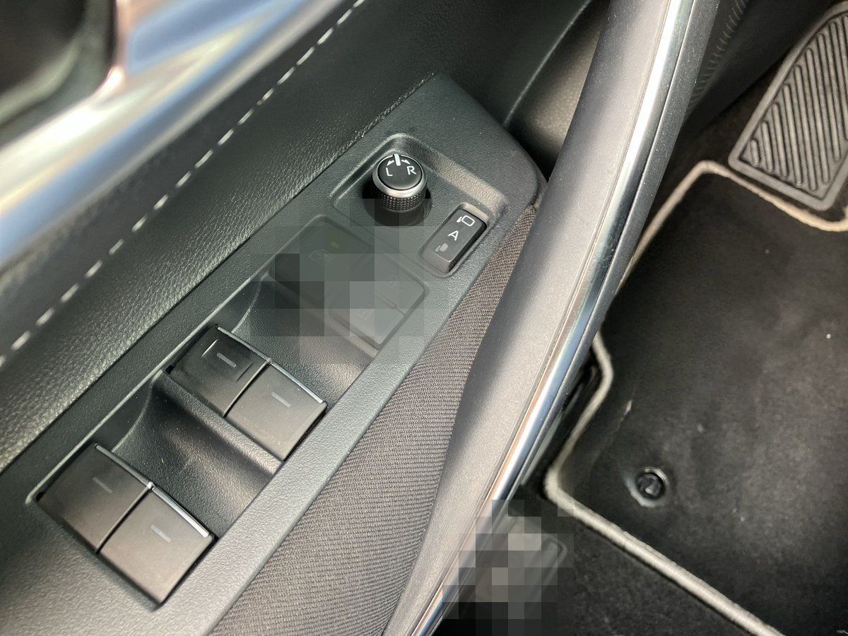 Toyota Corolla TOURING SPORTS 2.0 HYBRID KAMERA+SHZ+LED foto 20