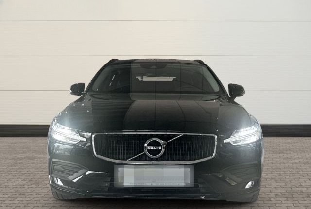 Volvo V60 Kombi Momentum Core - Apple CarPlay - AHK -  foto 2