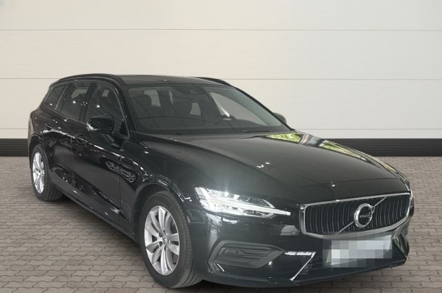 Volvo V60 Kombi Momentum Core - Apple CarPlay - AHK -  foto 3