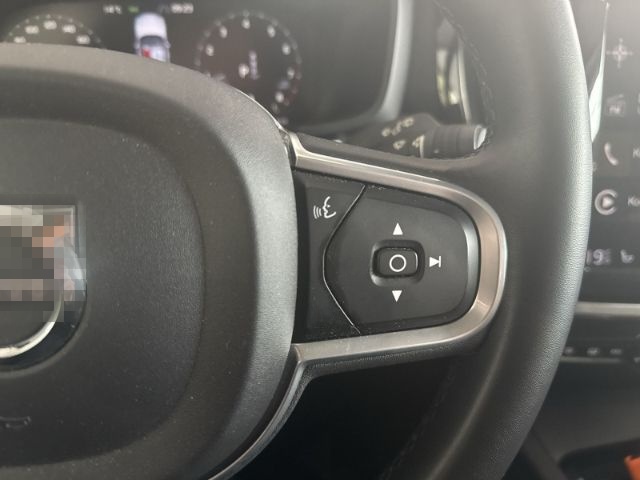 Volvo V60 Kombi Momentum Core - Apple CarPlay - AHK -  foto 22