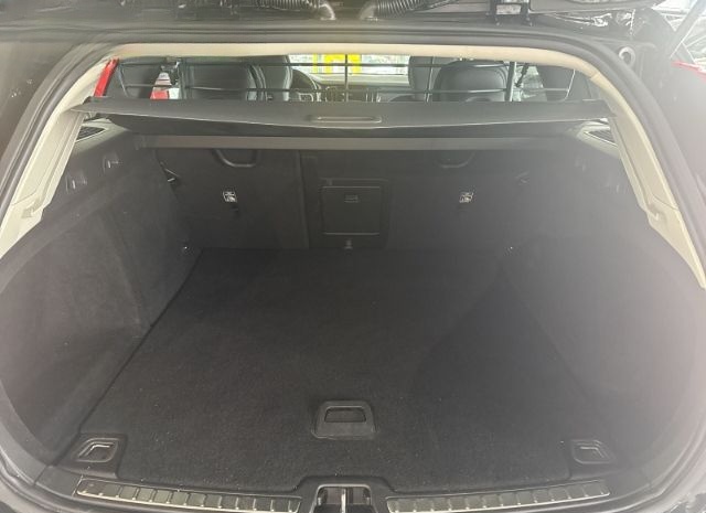 Volvo V60 Kombi Momentum Core - Apple CarPlay - AHK -  foto 8