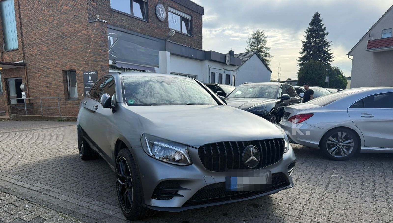 Mercedes-Benz GLC 250 Coupe  4Matic Tüv Neu Insp Neu foto 3