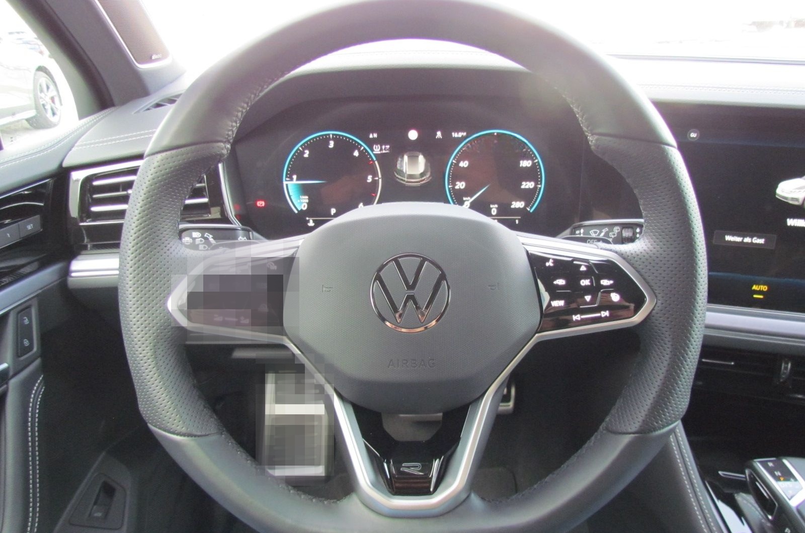 Volkswagen Touareg 3.0 TDI 4Motion 8Aut R-Line *AHK*Sthz*LE foto 17