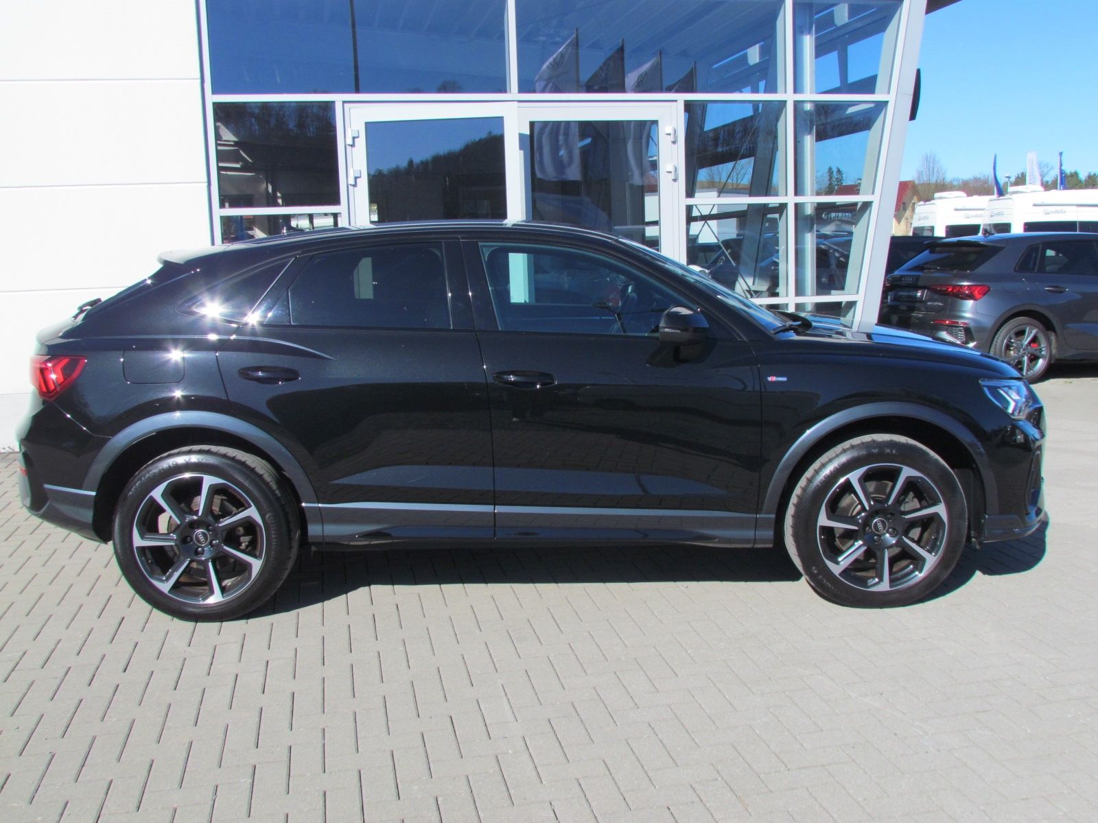 Audi Q3 Sportback 45 TFSIe S-tronic S line *AHK*LED*P foto 2