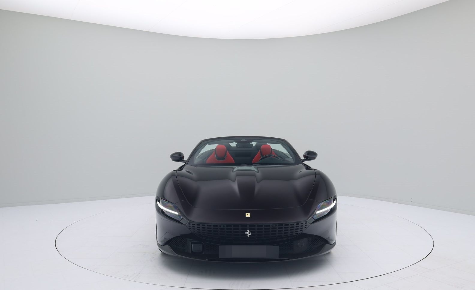 Ferrari Roma Spider - NERO PUROSANGUE - FERRARI HAMBURG foto 2