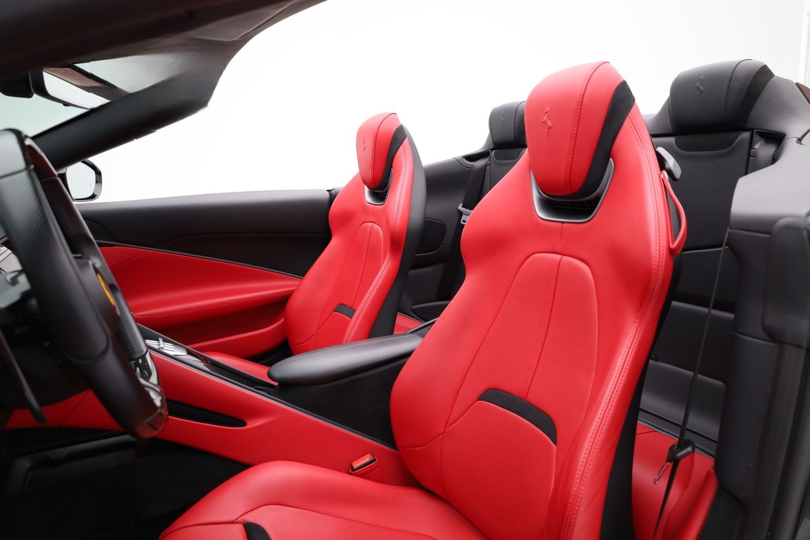 Ferrari Roma Spider - NERO PUROSANGUE - FERRARI HAMBURG foto 19