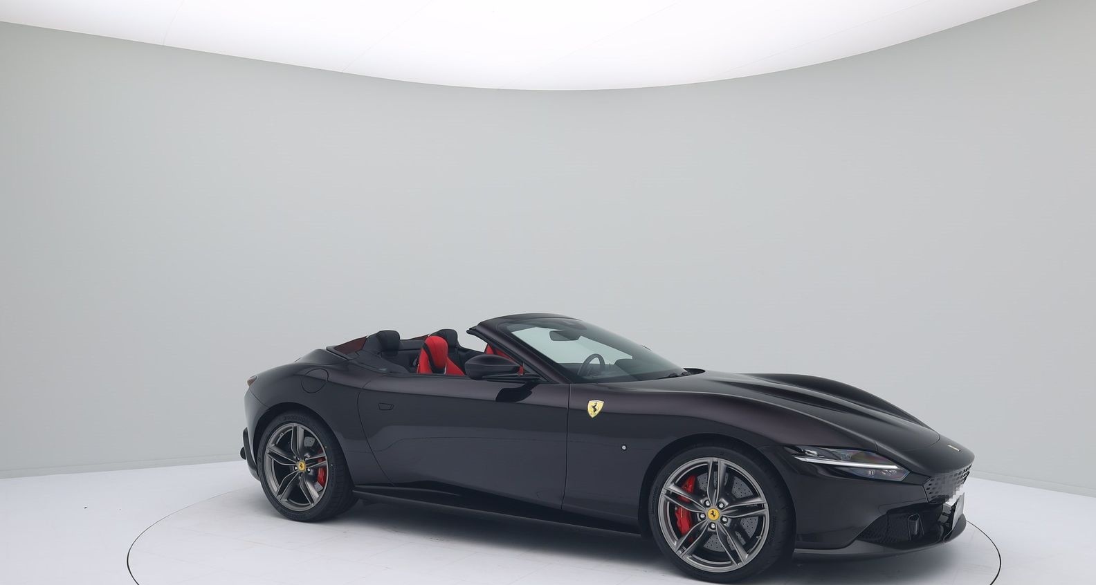 Ferrari Roma Spider - NERO PUROSANGUE - FERRARI HAMBURG foto 5