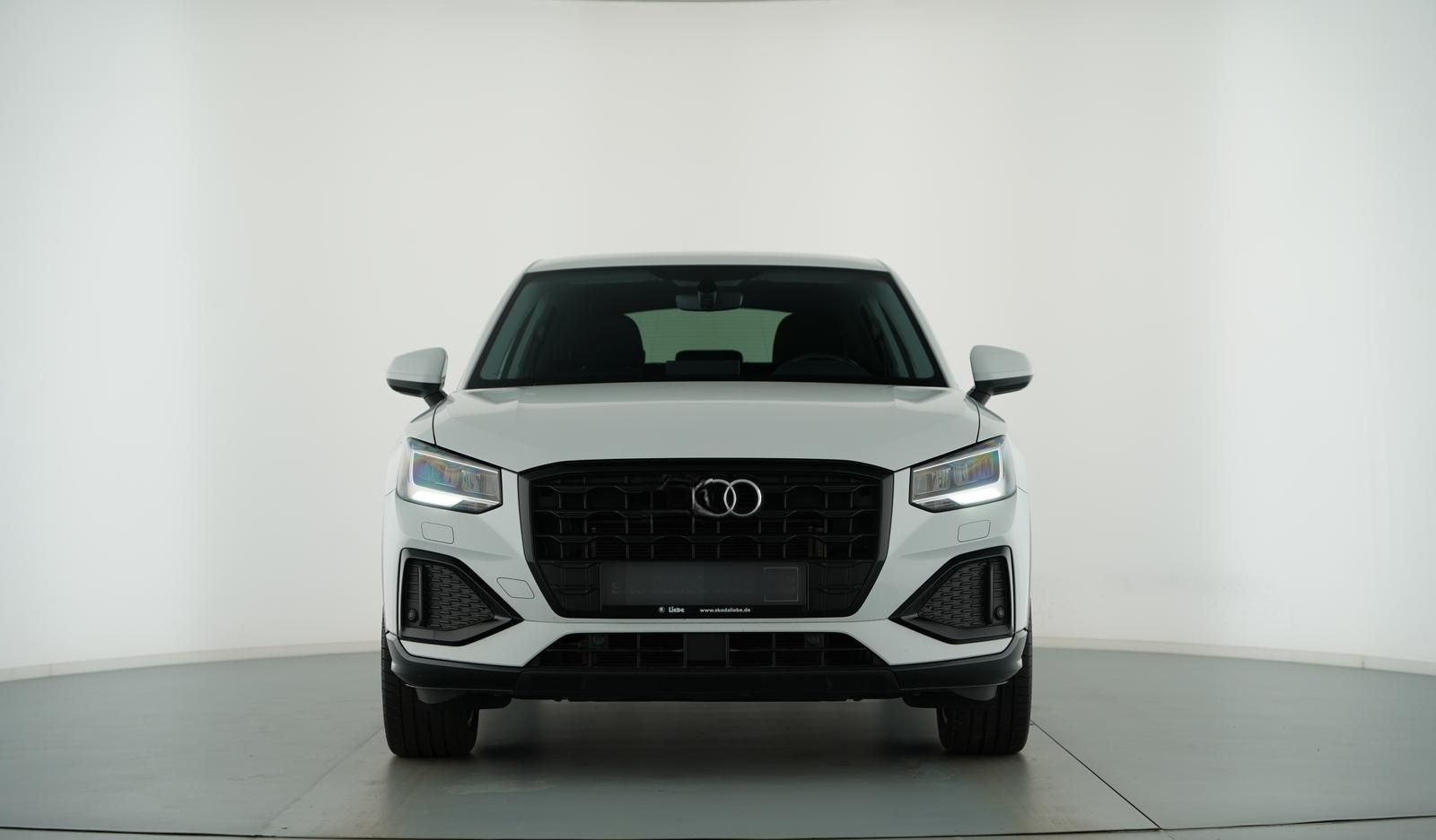 Audi Q2 ADVANCED 35TDI S-TRONIC SCHECKHEFTGEPFLEGT foto 2