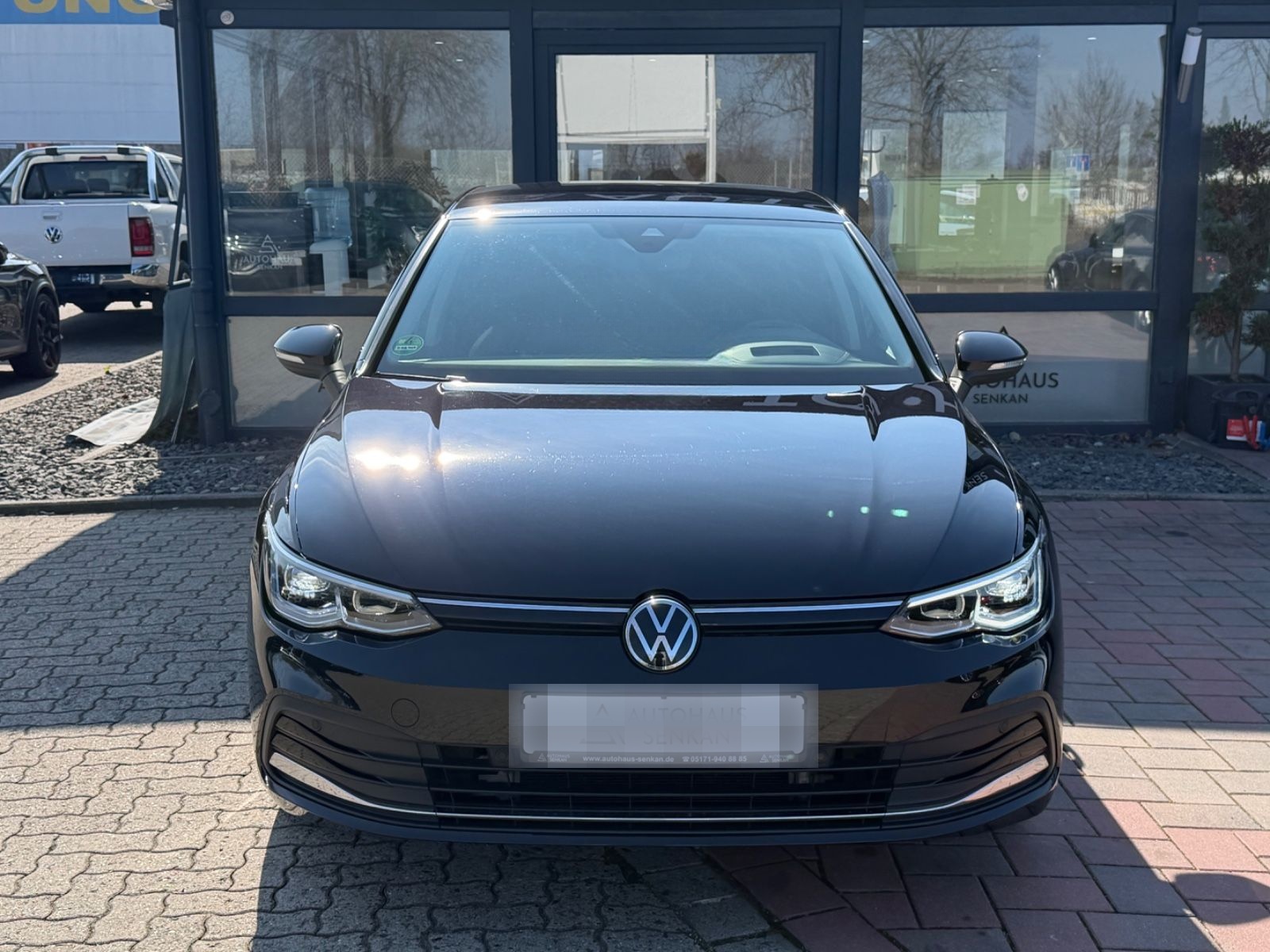 Volkswagen Golf VIII 1.5 TSI Lim. Active*STANDH*R-CAM*NAVI* foto 2