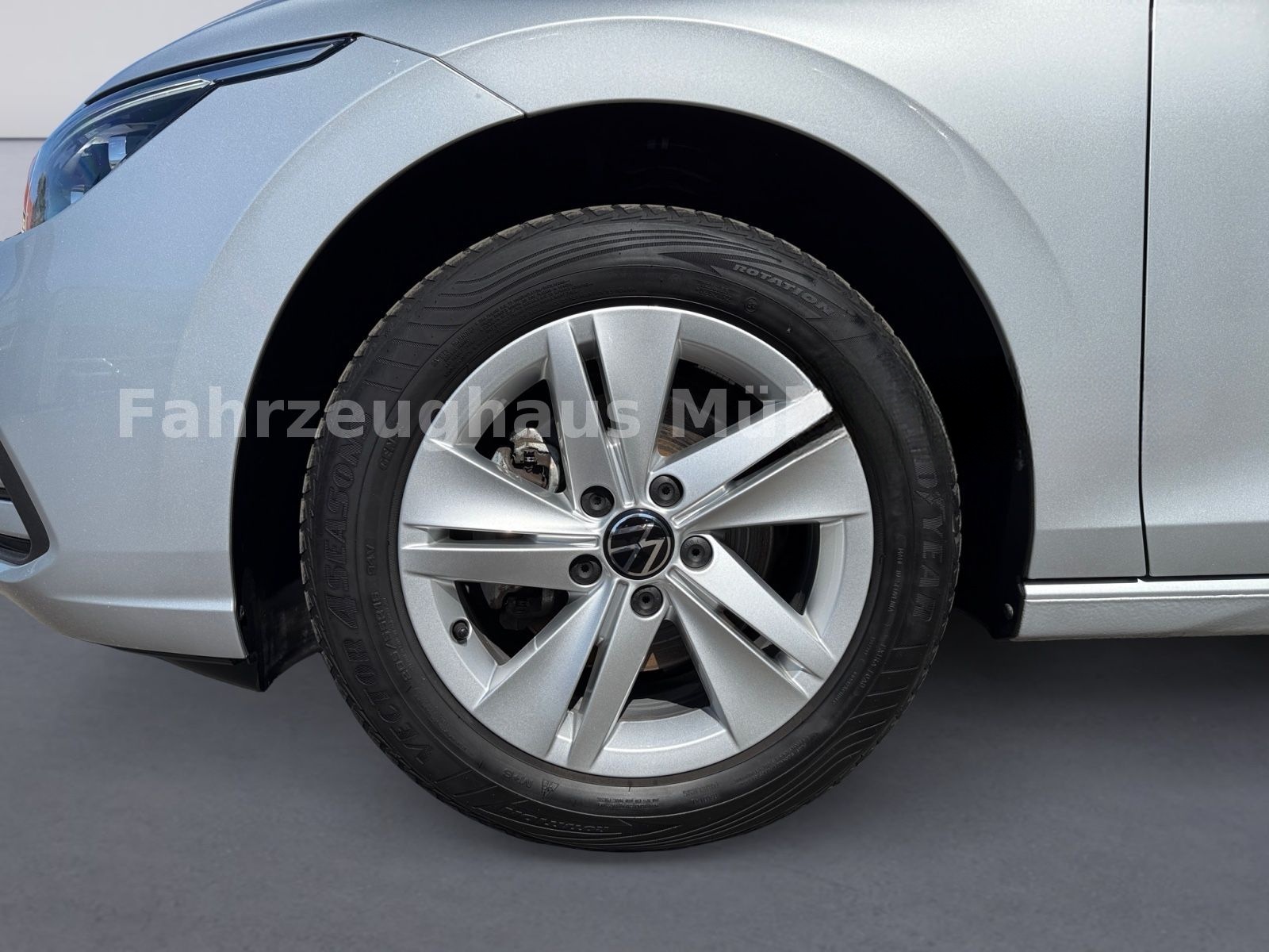 Volkswagen Golf VIII Lim. 2.0TDI 85KW DSG SHZ APP-Con foto 14