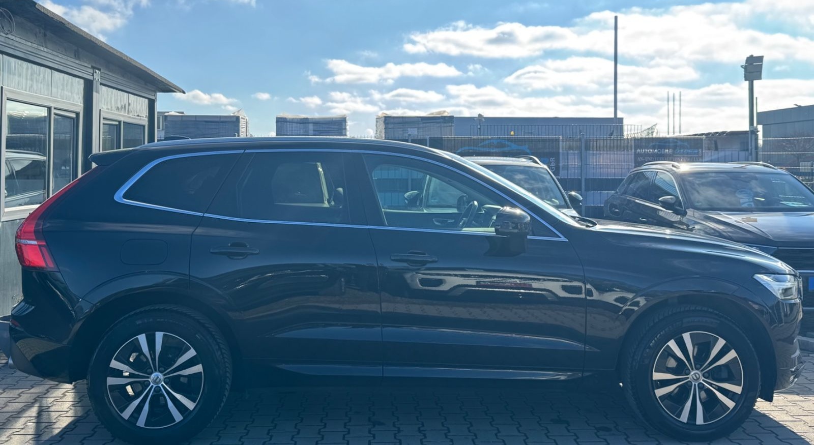 Volvo XC60 Momentum Pro 2WD +Finanzierung+Garantie+ foto 9