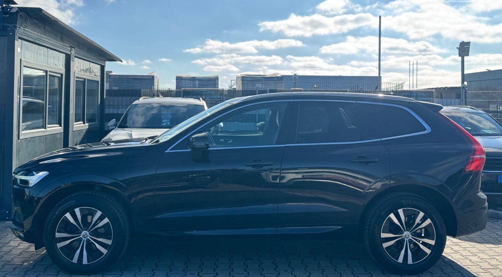 Volvo XC60 Momentum Pro 2WD +Finanzierung+Garantie+ foto 10