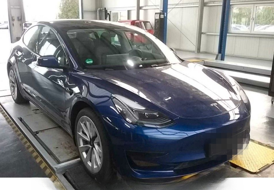 Tesla Model 3 19" Wärmepumpe Ryzen Shanghai Autopilot3 foto 2