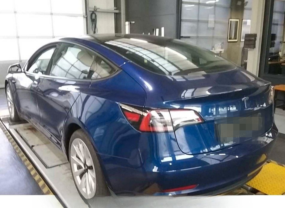 Tesla Model 3 19" Wärmepumpe Ryzen Shanghai Autopilot3 foto 3