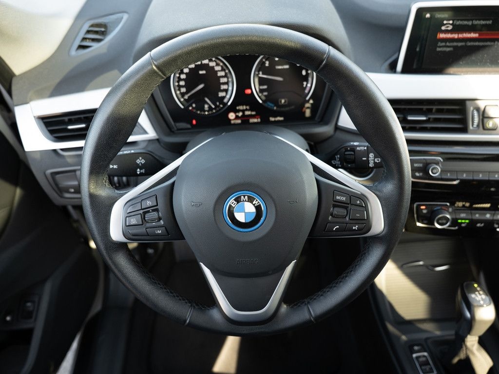 BMW X1 xDrive 25e Advantage PANO LED NAVI KAMERA SHZ foto 15