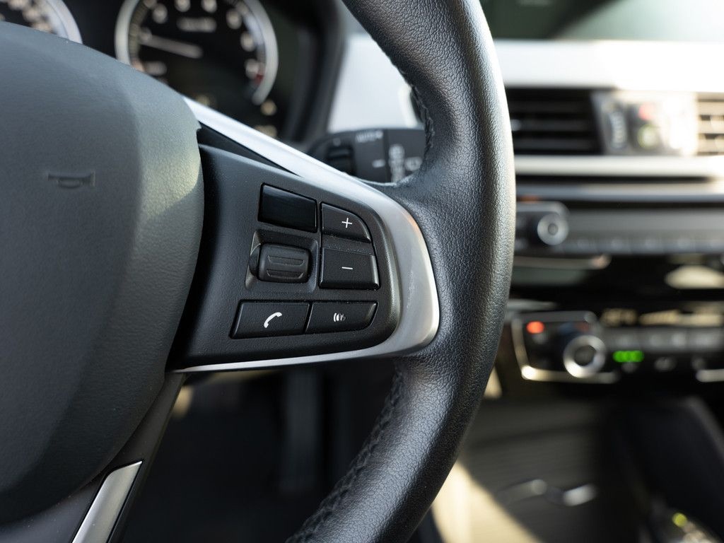 BMW X1 xDrive 25e Advantage PANO LED NAVI KAMERA SHZ foto 23