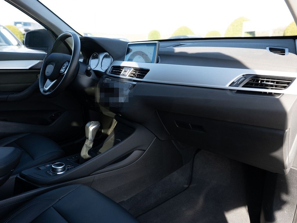 BMW X1 xDrive 25e Advantage PANO LED NAVI KAMERA SHZ foto 10