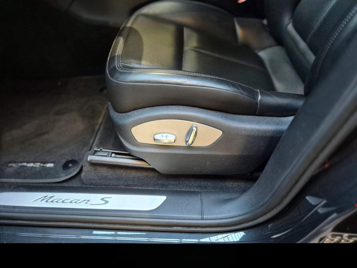 Porsche Macan S foto 16
