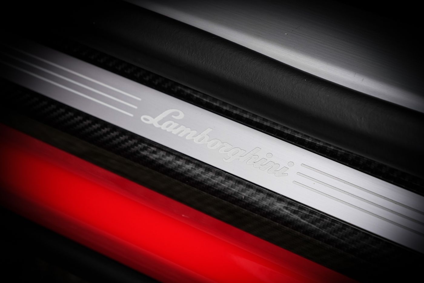 Lamborghini Urus S Rosso Mars, Big Interior Carbon Pack foto 24