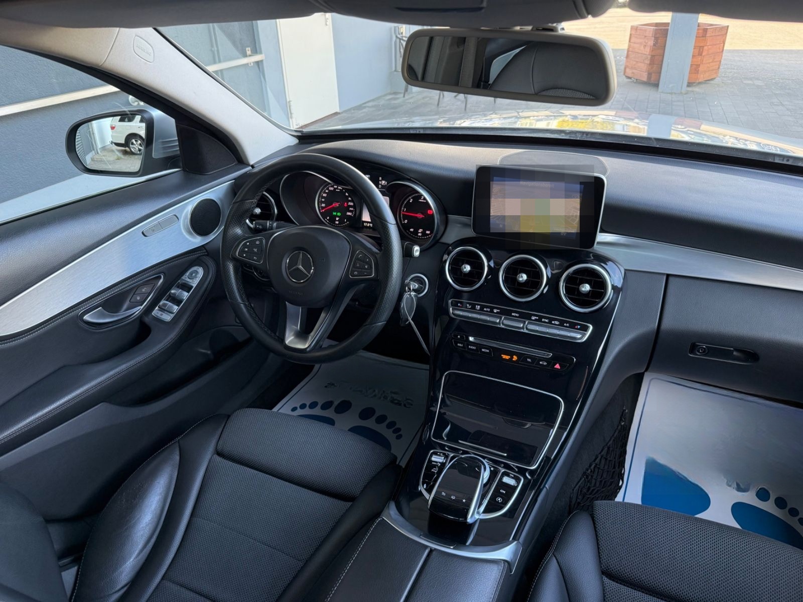 Mercedes-Benz C 220d AVANTGARDE°Aut.°Navi°Xenon°PDC°Leder°LED° foto 13