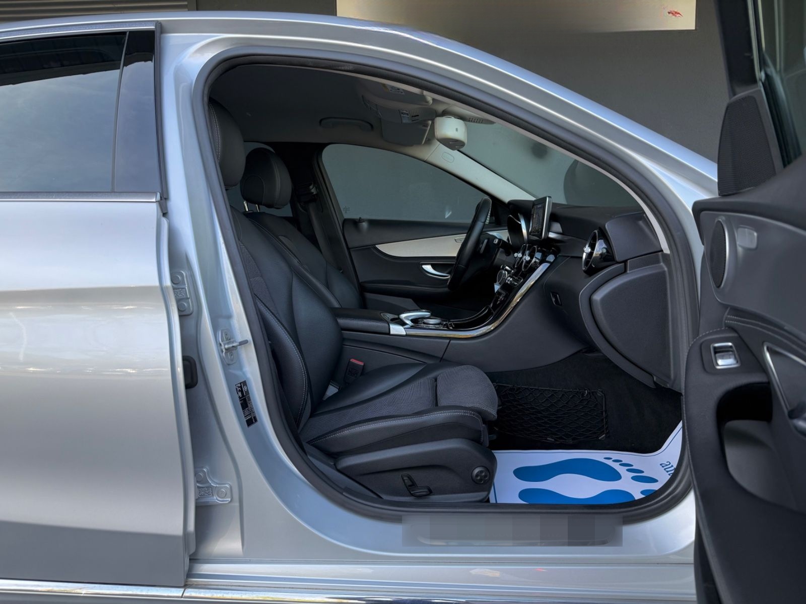 Mercedes-Benz C 220d AVANTGARDE°Aut.°Navi°Xenon°PDC°Leder°LED° foto 14