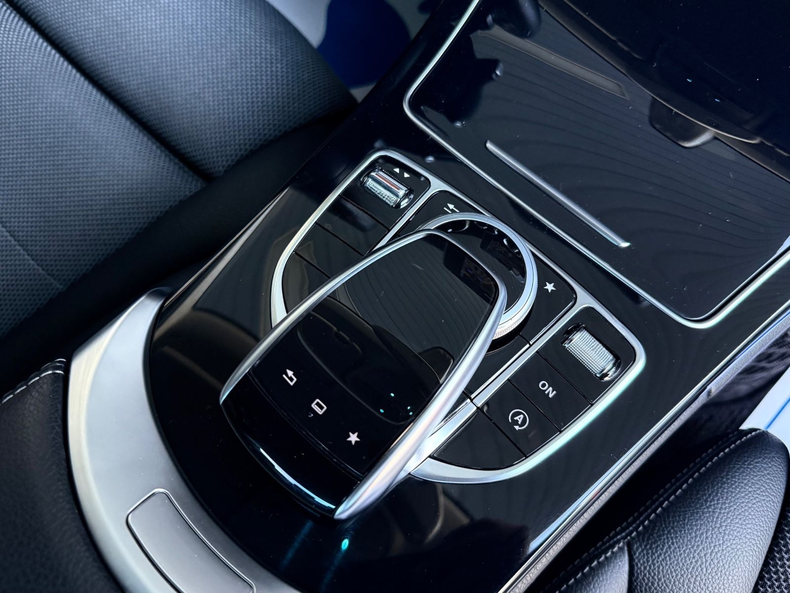 Mercedes-Benz C 220d AVANTGARDE°Aut.°Navi°Xenon°PDC°Leder°LED° foto 18