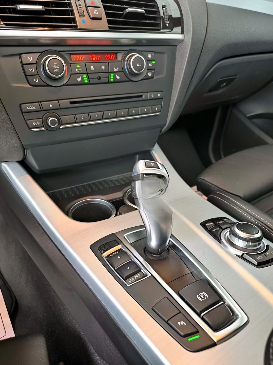 BMW X3 xDrive 20d*1.Hand*Ahk*M-Paket* foto 22