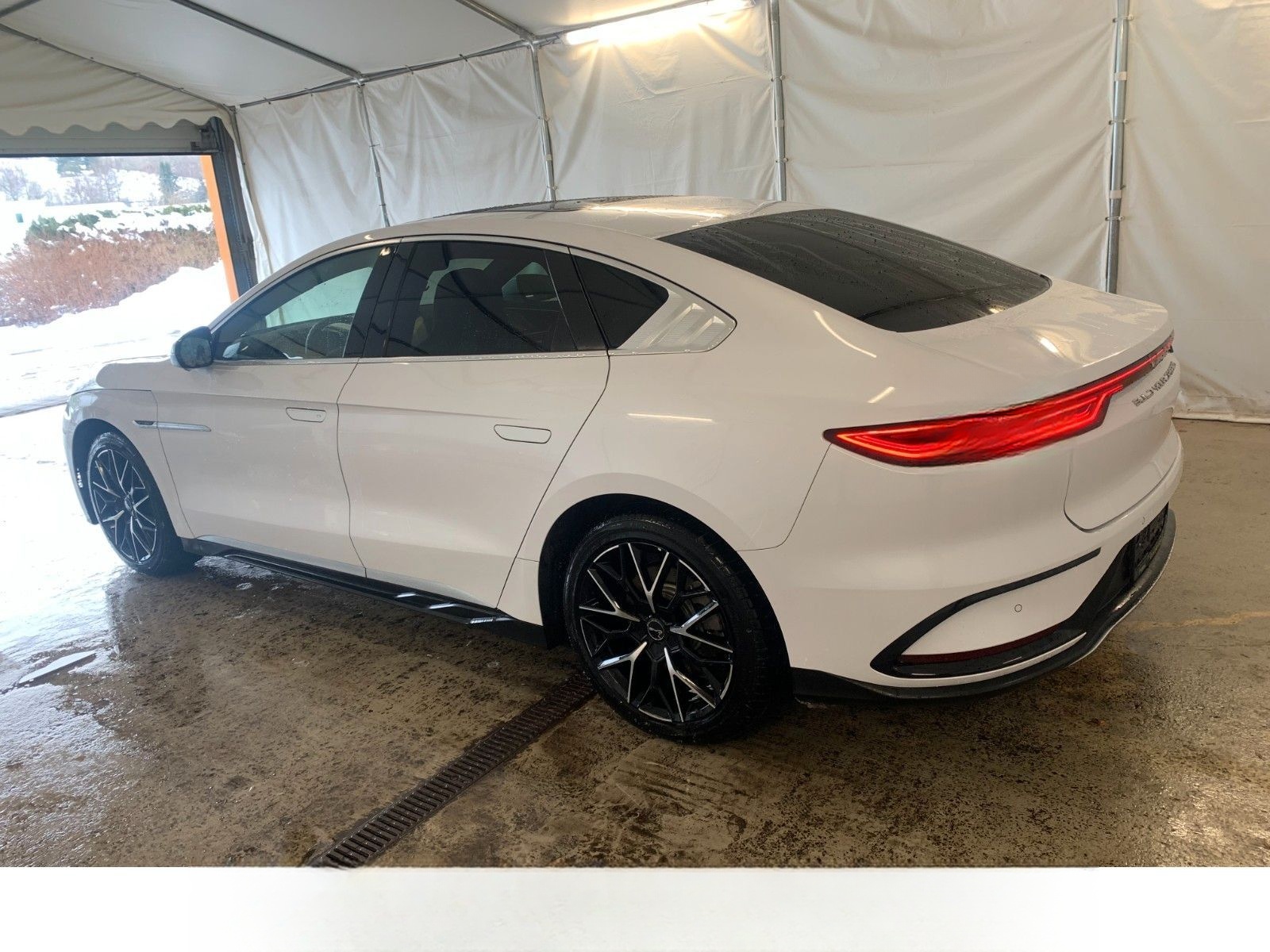 BYD Han 380 kW AWD Executive ICC HeadUp Pano Wärmep foto 9