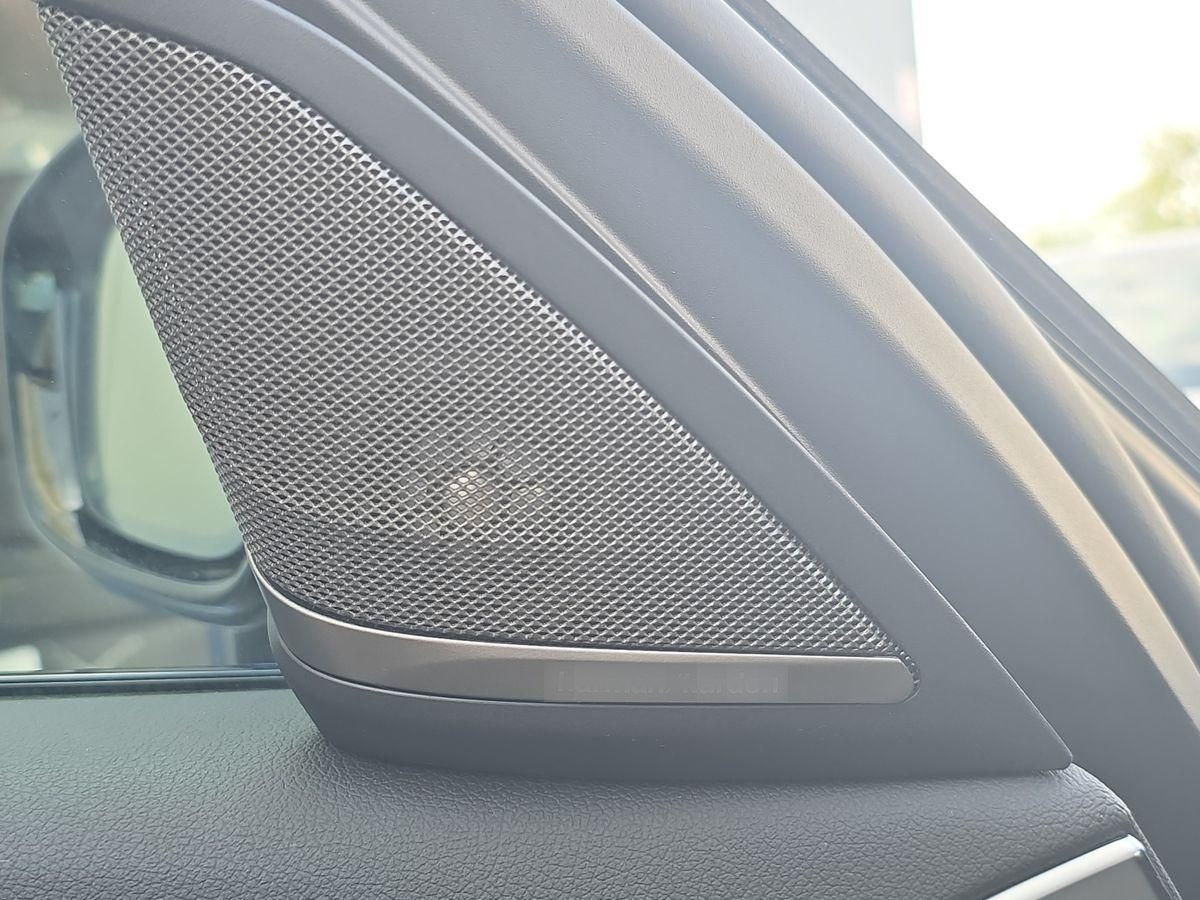 BMW 530 d M-Sport H&K H-UP LASER SITZBLF LEDER 20-ZO foto 21